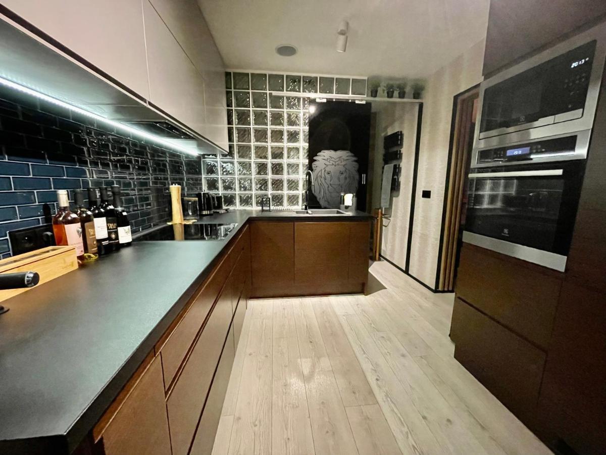 Pod Lwem Apartment Koscierzyna Bagian luar foto