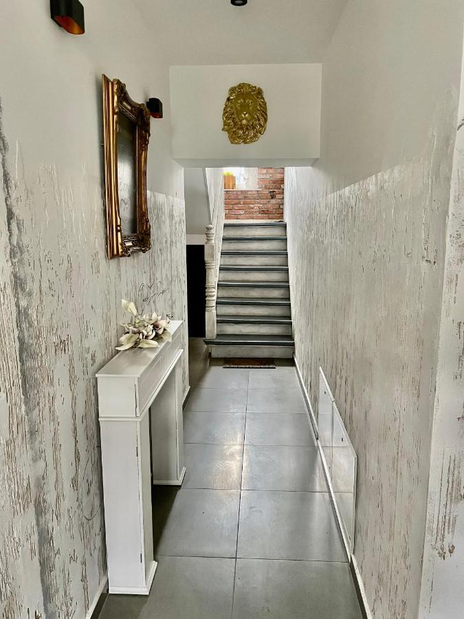 Pod Lwem Apartment Koscierzyna Bagian luar foto