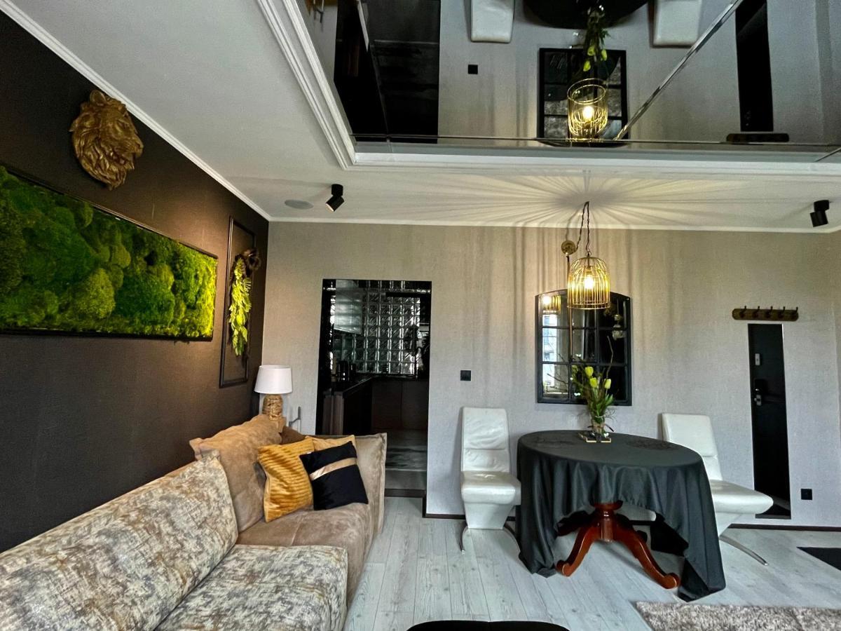 Pod Lwem Apartment Koscierzyna Bagian luar foto